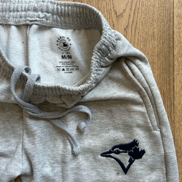 MLB Blue Jays Grey Sweats - Picture 5 of 6